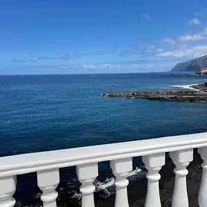 https://luxury-villa-los-gigantes.tenerifehoteles.net